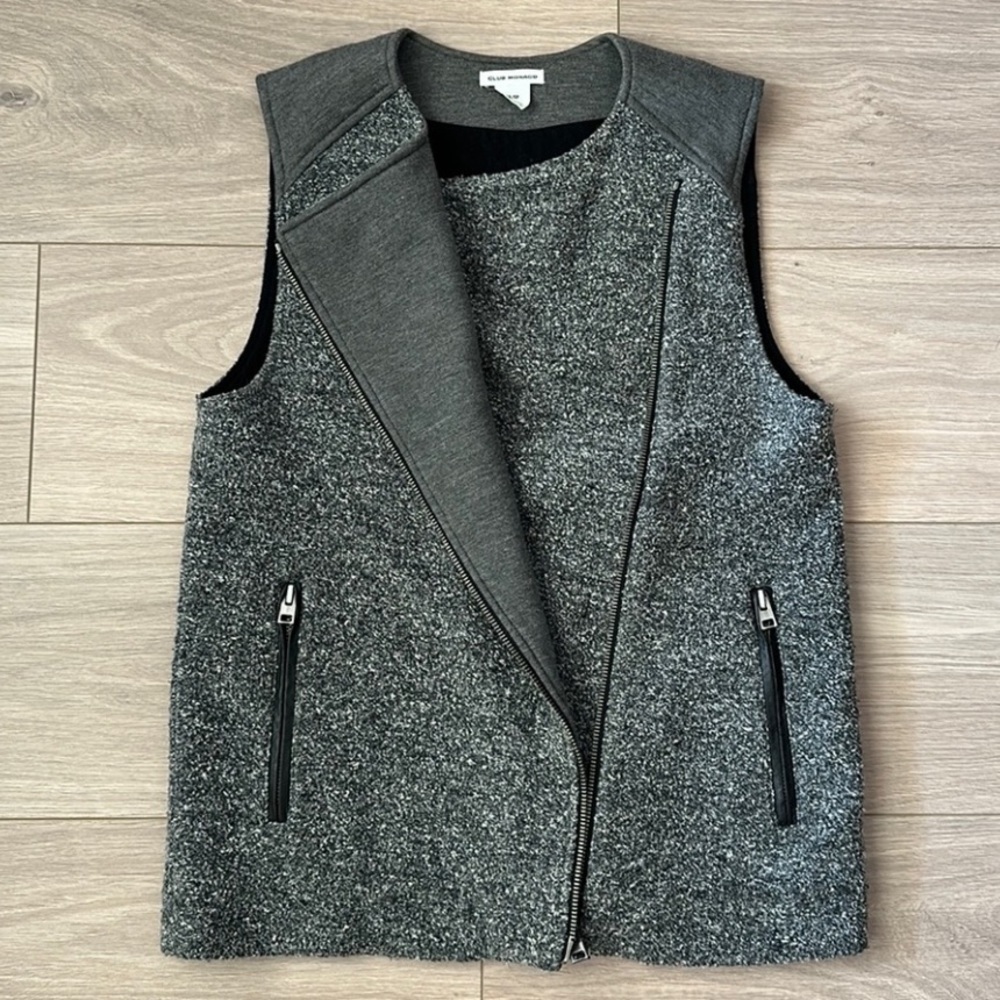 Club Monaco Vest Size L  Asymmetrical Front Zimmer Grey

@5